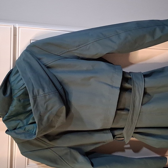 NWT Vince Camuto Teal Trench Coat Size Medium - Picture 8 of 9